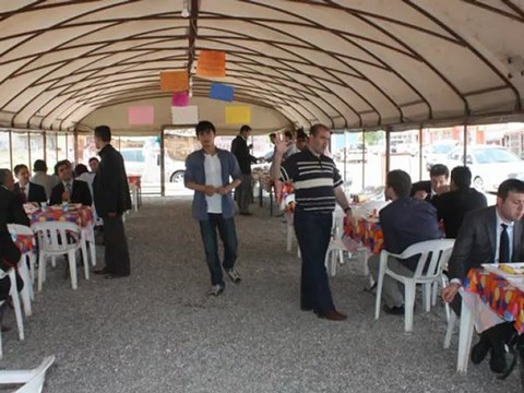 Nurşin Eğitim- Kültür Dayanışma Derneği’nden Fakir öğrenciler yayarına kermes