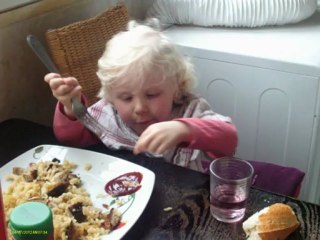 maëva en vacance a la maison !!