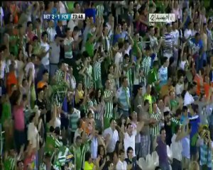 الهدف الثاني لبيتيس أمام برشلونة