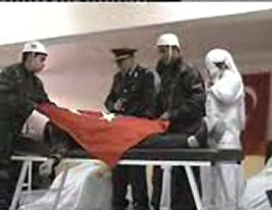 Çanakkale'yi Unutmayın(Piyes,E.Ş.İ.Ö.O)_mpeg4