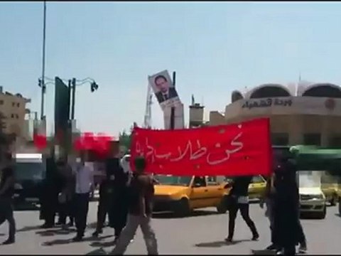 Syria فري برس جامعة حلب جامعة الثورة وقفة في ساحة الجامعة 12 5 2012ج1 Aleppo