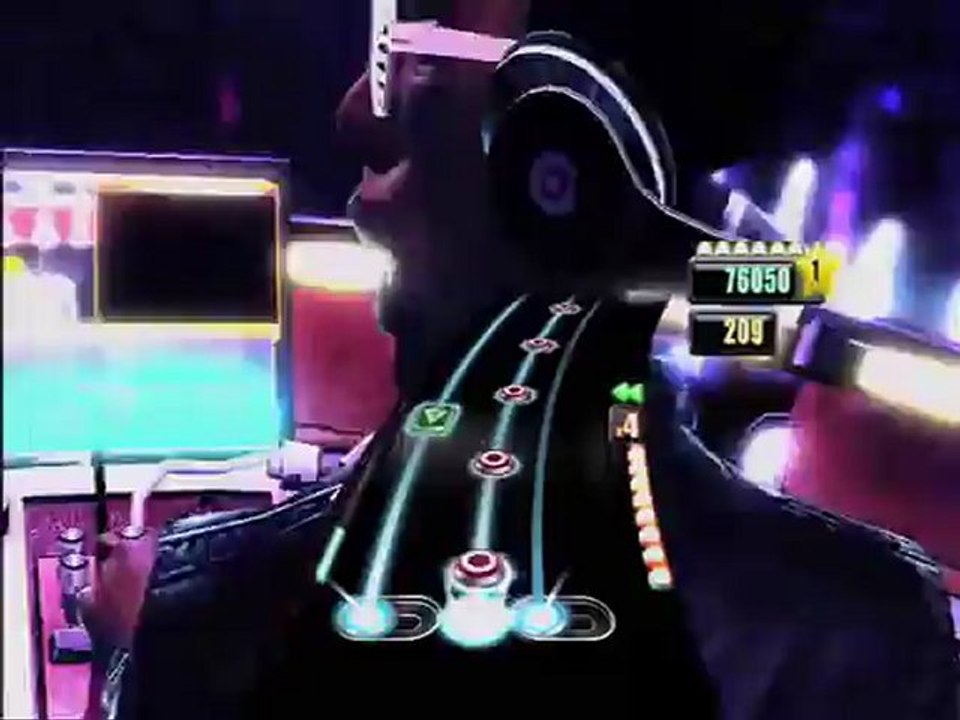 DJ Hero - Game Footage Q-tip Vs Billy Squier