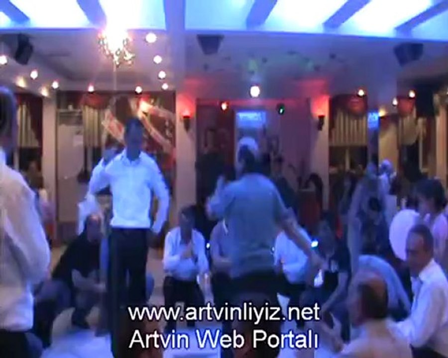 İstanbul Bertalılar Gecesi 2012 -Davul-Zurna Deli Horon