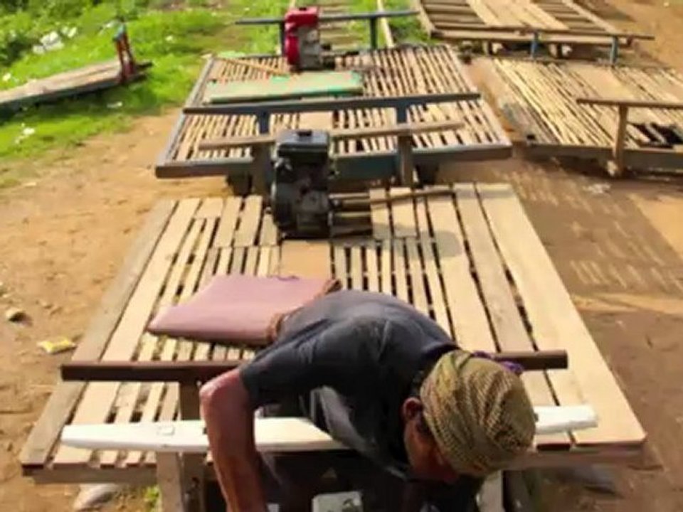 Art of Absence - Riding Cambodia's Bamboo Train in Battambang