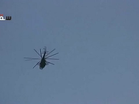 Syria فري برس غوطة دمشق سقبا تحليق طيران مروحي 13 5 2012 Damascus