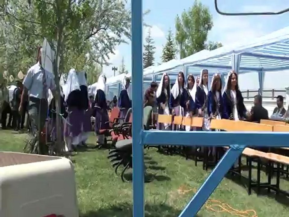 anadolu saglık meslek lisesi folklor ekibi