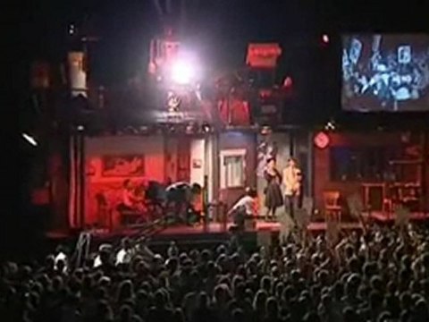 Une Cerise Noire sur france 3 JT19->20 Rhône-Alpes-Auvergne le 21 août 2010