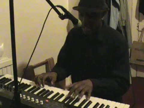 She Don't Have To Know John Legend - Enké Soul 2011