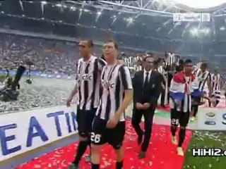 لحظة تتويج اليوفنتوس بدرع الدوري