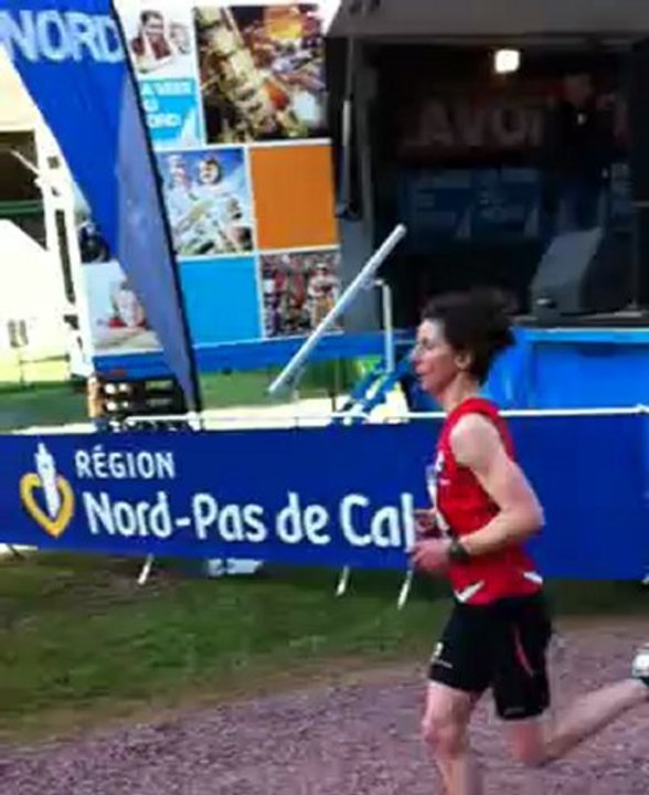 Route du Louvre 2012 : Fanny Pruvost 1ere feminime sur le 10km en 36'05
