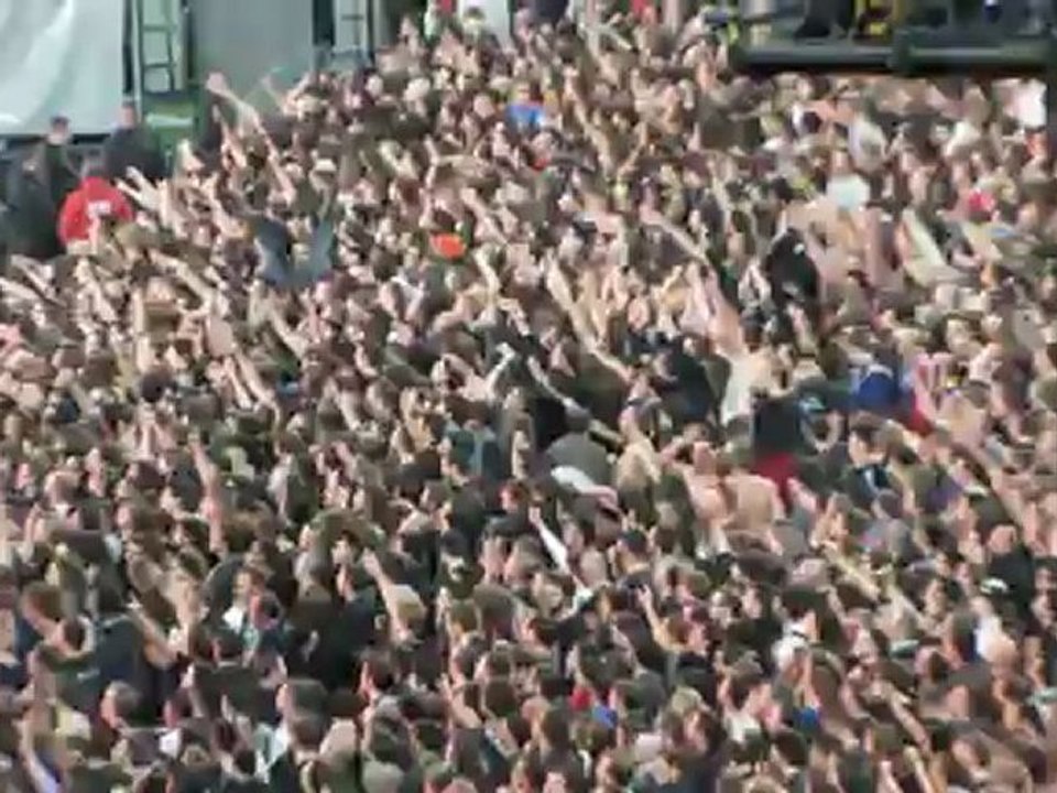 Metallica SDF zoom public