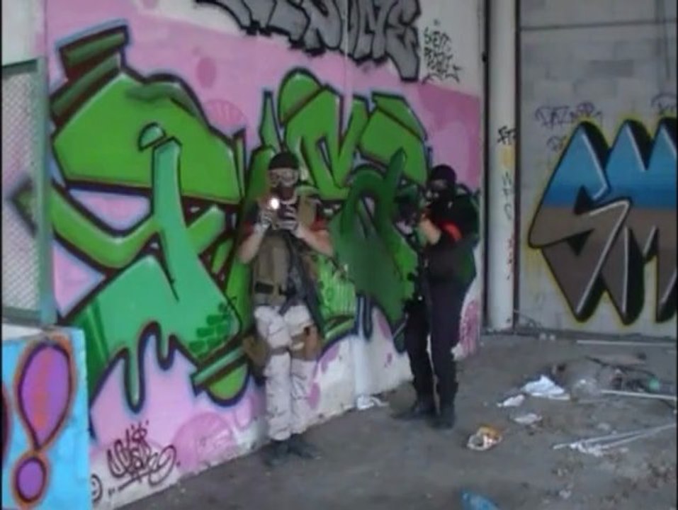 French airsoft, attack of clowns.