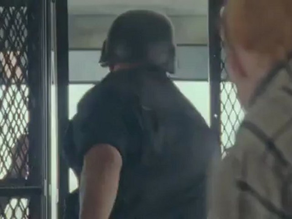 M.I.A - BORN FREE .MP4