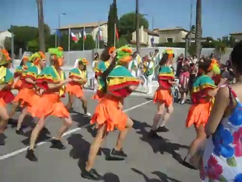Castelnau Festival des Ptits Lez'Arts SAMBA avec la batuc de Babu