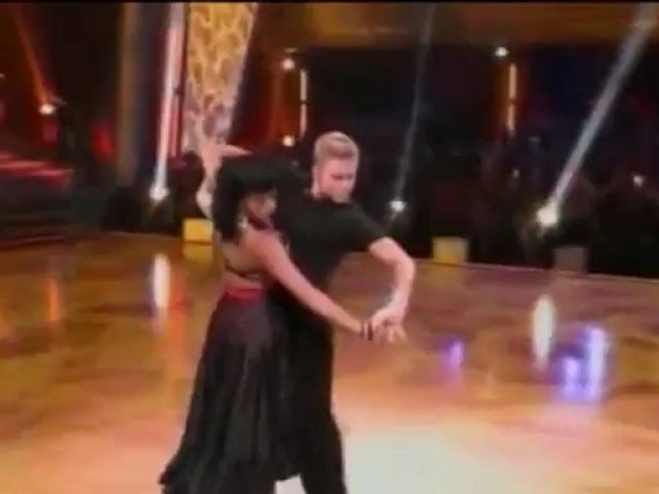 Nicole Scherzinger & Derek Hough -Paso Doble Dancing with the Stars