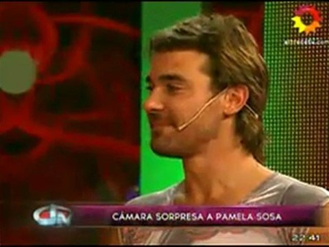 Pedro en Sábado Show Cámara Sorpresa a Pamela Sosa - 12 de Mayo