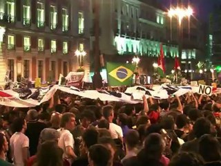 Indignados voltam para a Puerta del Sol