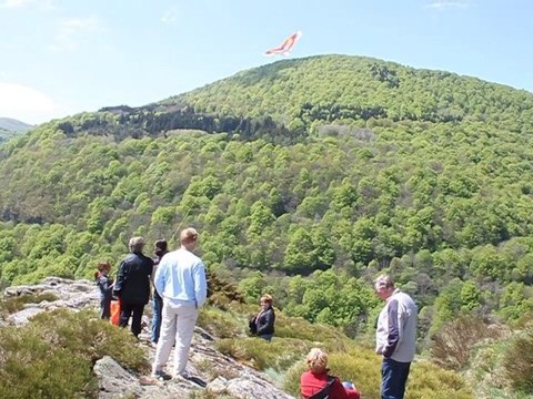 Fête de la Nature Réserve naturelle Rocher de la Jaquette - Cerfs-volants Emmanuel Bacharach (mai 2012)