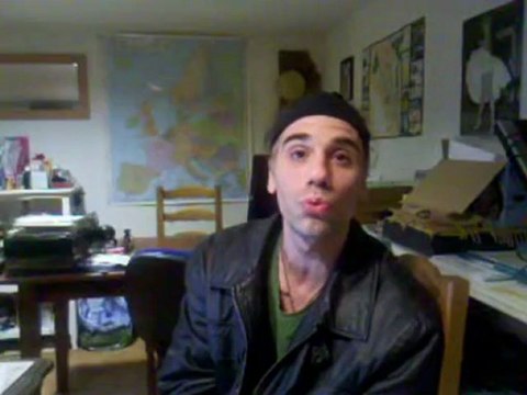 Message d' acceuil de Ricardo Piñeiro pour ses cours d'stretching