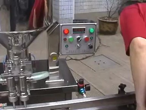 Máy chiết rượu, dầu nhớt, máy chiết nước, máy chiết mỹ phẩm, máy chiết sữa tắm, máy chiết dung dịch