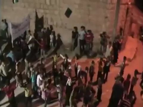 Syria فري برس حلب عندان علشان الحرية بقيادة قاشوش عندان الصغير 13 5 2012 Aleppo