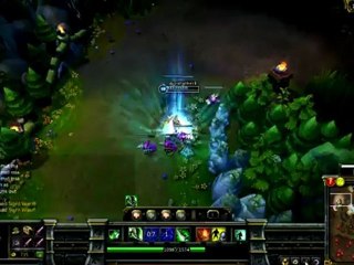 LoL : plusieurs moves de Riven