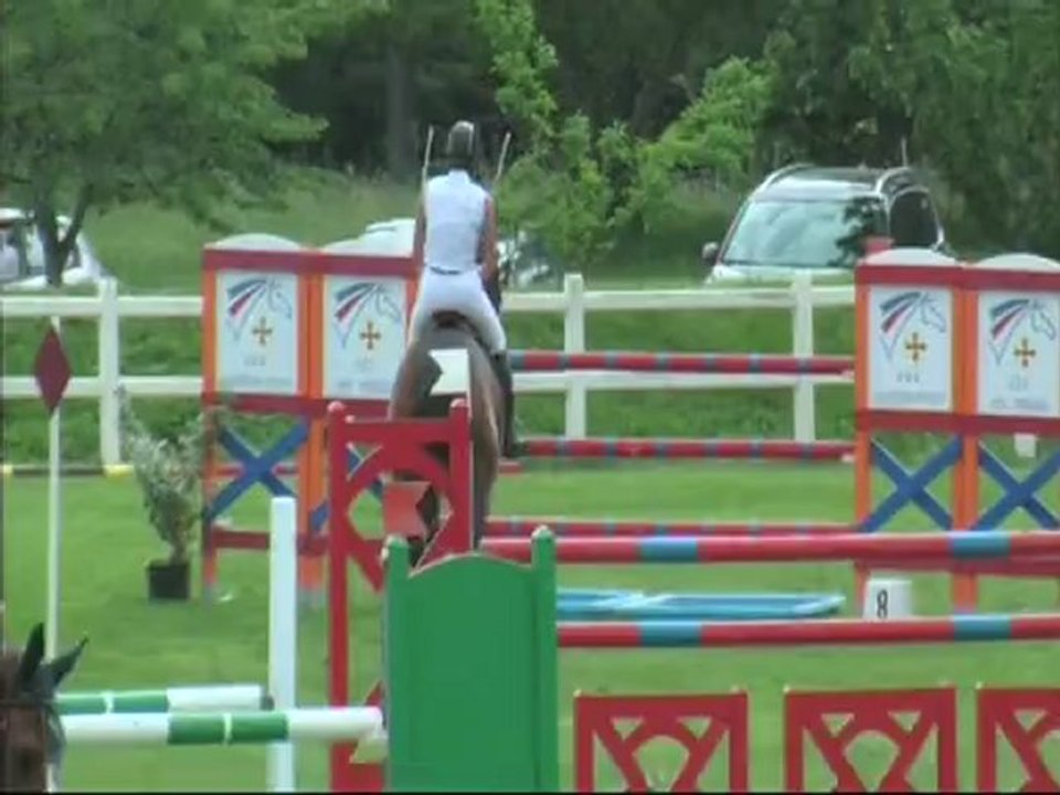 Kimy des Loups / Marquebieille Claire Stade equestre de Pitray 2012