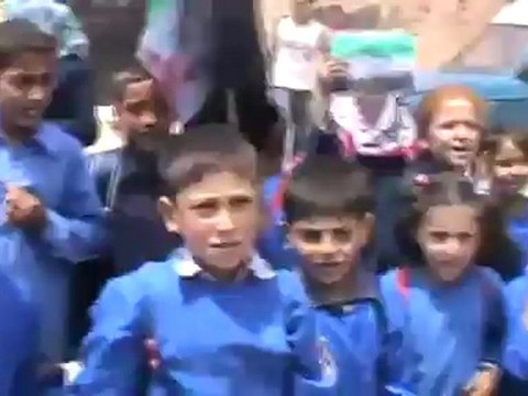 Syria فري برس ريف حلب كفركرمين مظاهرةطلابية حرية للابد غصب عنك يا اسد 14 5 2012 Aleppo