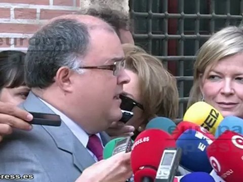 De Rosa sobre Dívar: Son asuntos particulares