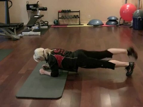 Full Body Plank On Elbows - Personal Training Exercise of the Day