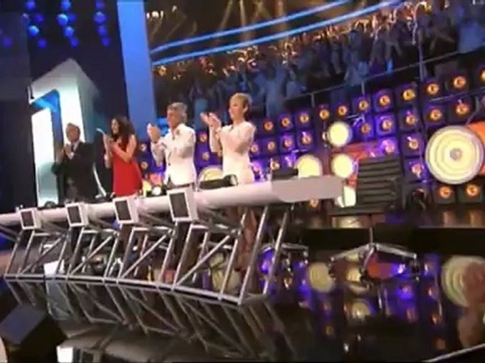 David Bustamante y Dana Kozak. Con te Partiro