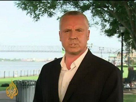 BP cap plugs Gulf oil leak