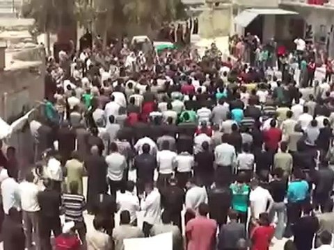 Syria فري برس ادلب الرامي مظاهرة نصرة للمدن المحاصرة 14 5 2012 Idlib