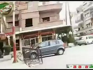 Syria فري برس  ريف دمشق قطنا تمركز الجيش والمتاريس في ساحة الجلاء 14 5 2012 Damascus
