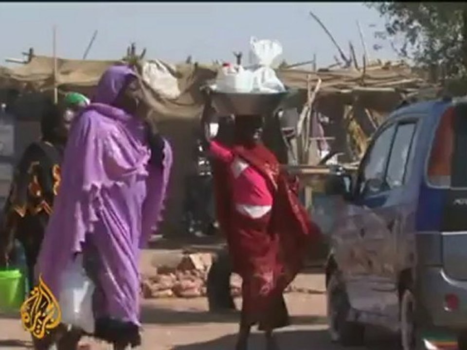 Darfur refugees await peace