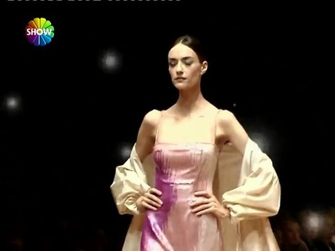 Yıldırım Mayruk 2012 yaz kreasyonu defilesi