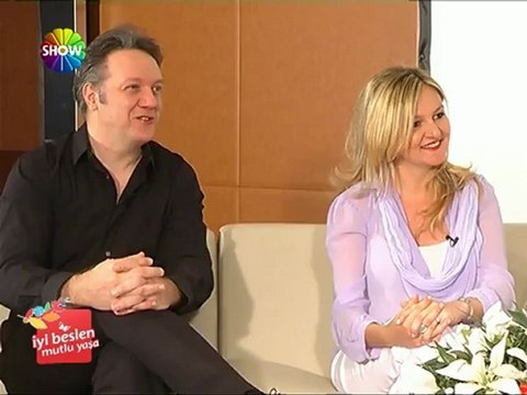 İyi Beslen Mutlu Yaşa - Mert Fırat oyunculuğun getirdiği zorlukları anlatıyor