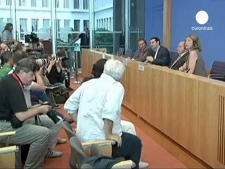Tsipras se presenta en Berlín como parte de la...