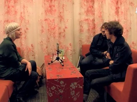 WAF! présente HOUSSE DE RACKET (Fr) + Roman (Acoustic)