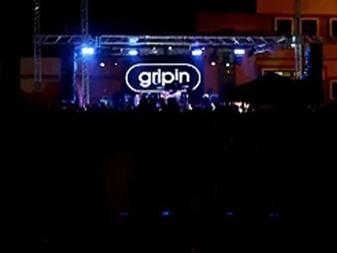 Gripin - Dalgalandım da Duruldum ( Kocaeli Üniversitesi 2012 )