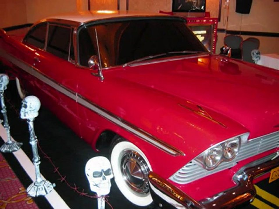 Synthesizer-Christine