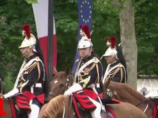 Cérémonie d'investiture sur les Champs-Elysées le mardi 15 mai 2012