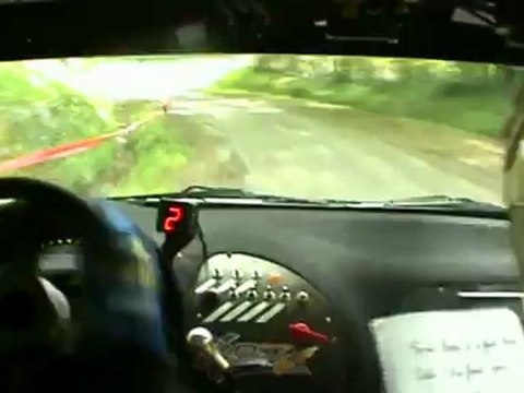 Favreau/Moreau Rallye du Chasselas 2012 (Citroen Saxo F2.13) ES1-ES2