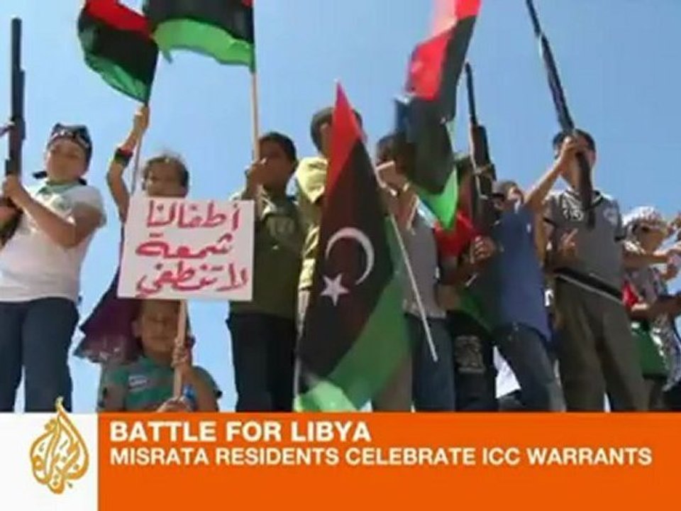 Battle for Libya: Misurata residents celebrate...