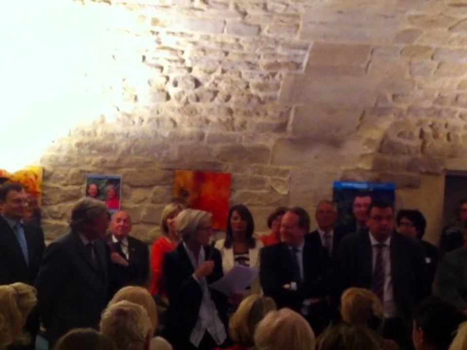 14 mai 2012 Claire de Clermont Tonnerre évoque son duo avec Philippe Goujon
