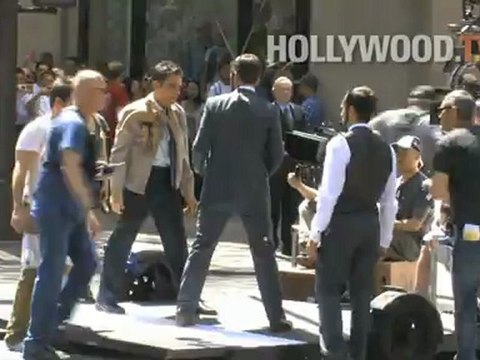 Ben Stiller fights with Stretch Armstrong! - Hollywood.TV