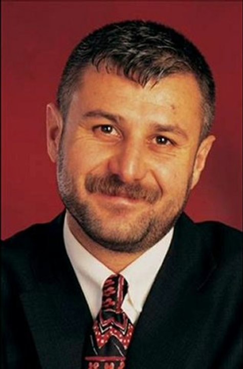 Azer Bülbül - Aman Güzel Yavaş Yürü