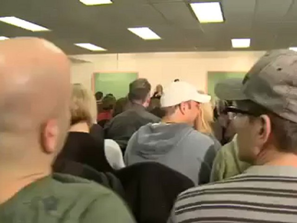 Inside the Landmark Forum - Canadian TV coverage on Positive Living