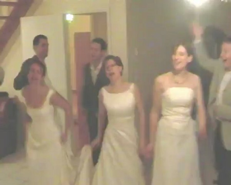 Le retour des vacances... et vive les mariés!