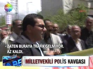 Van'da Özdal Üçer polisle tartıştı - 15 Mayıs 2012